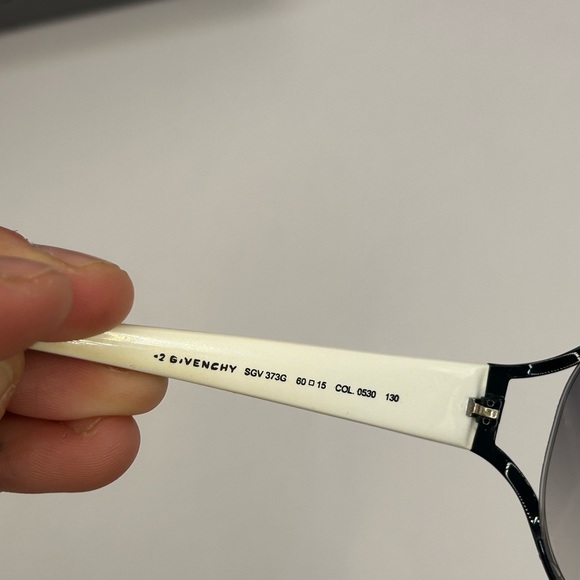 Givenchy SGV373G Sunglasses - Picture 8 of 9